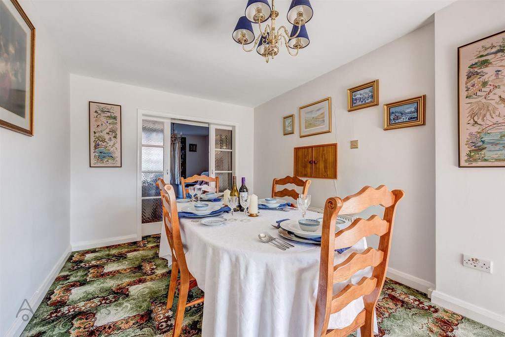 14 St.Albans Drive(Interior)-10.jpg