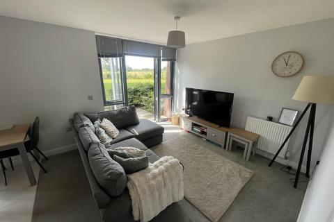 undefined, Osprey Close, Upton