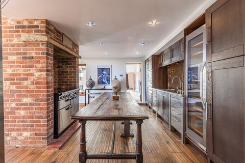 undefined, Beautifully Restored 17th-Century Farmhouse with Three Bed Barn Annexe in Carlton Rode