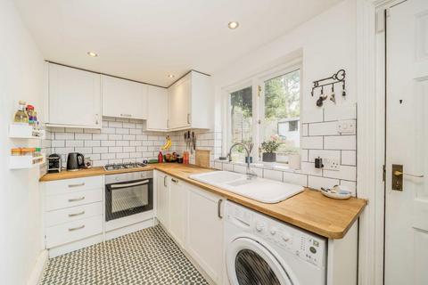 undefined, Angles Road, London SW16