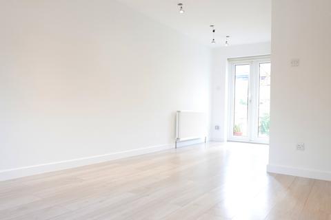 undefined, Halifield Drive, Belvedere DA17