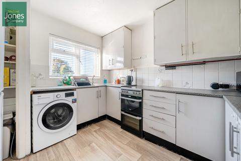undefined, Queens Parade, North Road, South Lancing, West Sussex, BN15