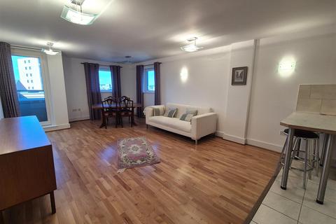 2 bedroom apartment for sale, Dolphin Quays, Poole BH15