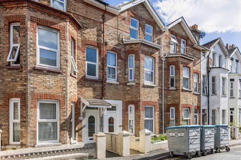1 bedroom flat for sale, St Michaels Road, West Cliff