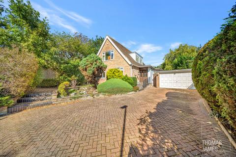 undefined, Orchardmede, London, N21