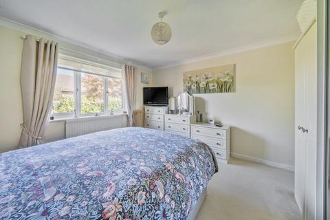 8 Cherry Close, Willand, Cullompton, EX15 2SQ