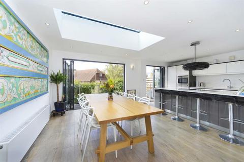 3 bedroom terraced house for sale, Quarry Street, Guildford