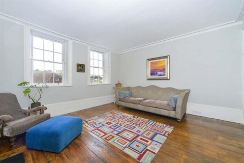3 bedroom terraced house for sale, Quarry Street, Guildford