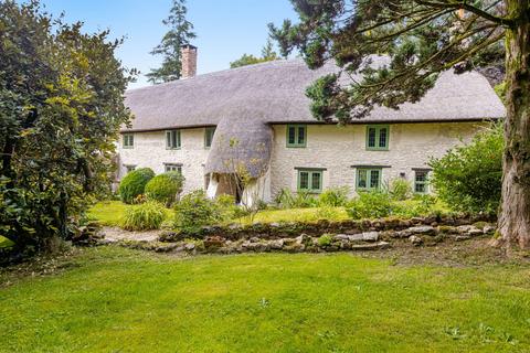 undefined, Honiton EX14