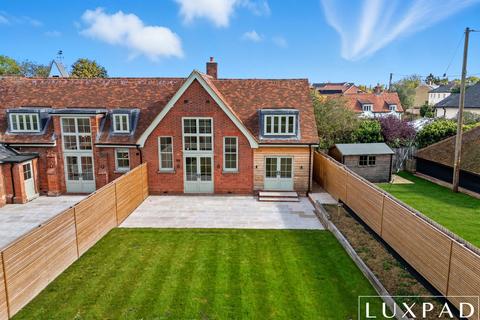 3 bedroom semi-detached house for sale, Ipswich IP7