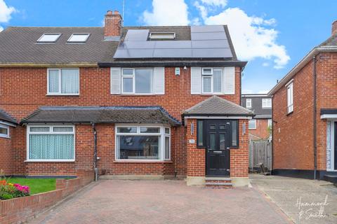 4 bedroom semi-detached house for sale, Crows Road, Epping CM16