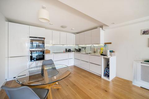 2 bedroom apartment for sale, Cabanel Place, London SE11