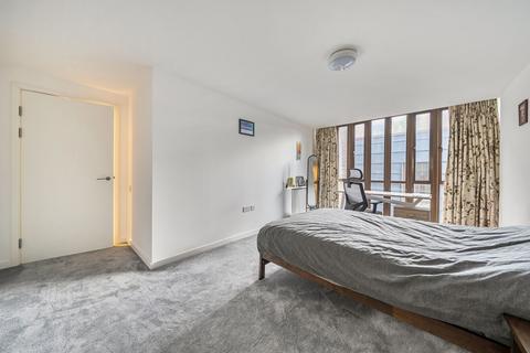 2 bedroom apartment for sale, Cabanel Place, London SE11
