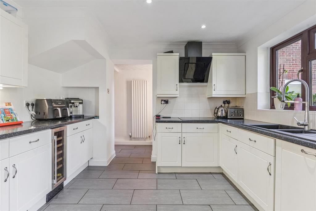 Breakfast Room/Kitchen