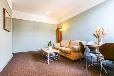 3 bedroom apartment to rent, Ashleigh Grove, West Jesmond, NE2