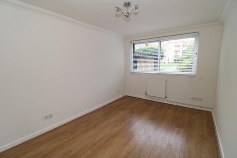 2 bedroom flat for sale, Shortlands Grove, Bromley, BR2
