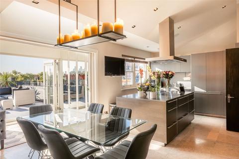 3 bedroom apartment for sale, Culford Mansions, Culford Gardens, Chelsea, SW3