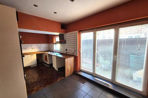 3 bedroom end of terrace house for sale, Leicester Road, Bedworth