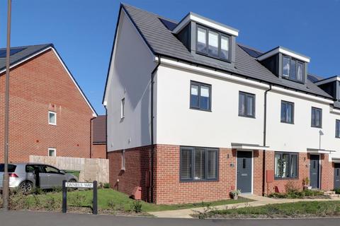 undefined, Great Oldbury Drive, Great Oldbury, Stonehouse