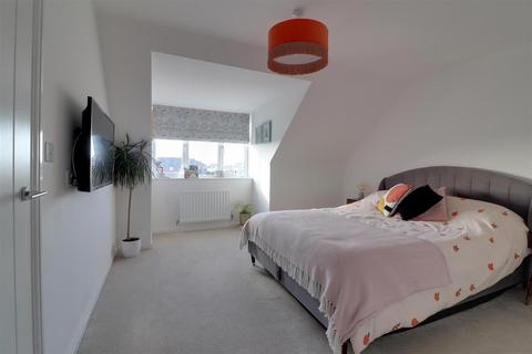 undefined, Great Oldbury Drive, Great Oldbury, Stonehouse