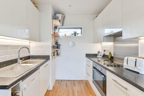1 bedroom flat for sale, Wynne Road, Brixton, London, SW9