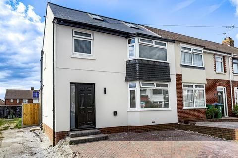 Coppins Grove, Portchester