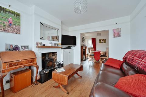 3 bedroom semi-detached house for sale, Kingsland Road, Boxmoor, Hemel Hempstead, HP1