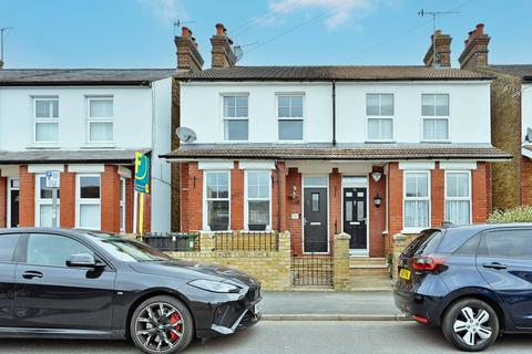 3 bedroom semi-detached house for sale, Kingsland Road, Boxmoor, Hemel Hempstead, HP1