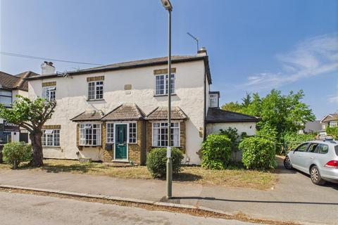 House for sale, Cherry Orchard Road, West Molesey
