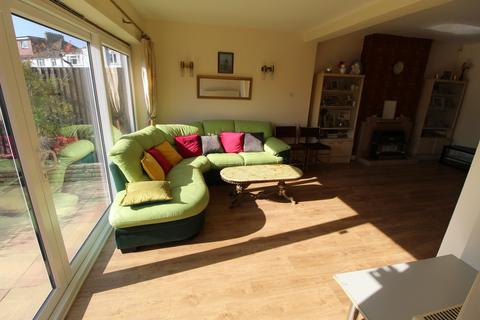 6 bedroom semi-detached house for sale, D'arcy Drive, Harrow, HA3