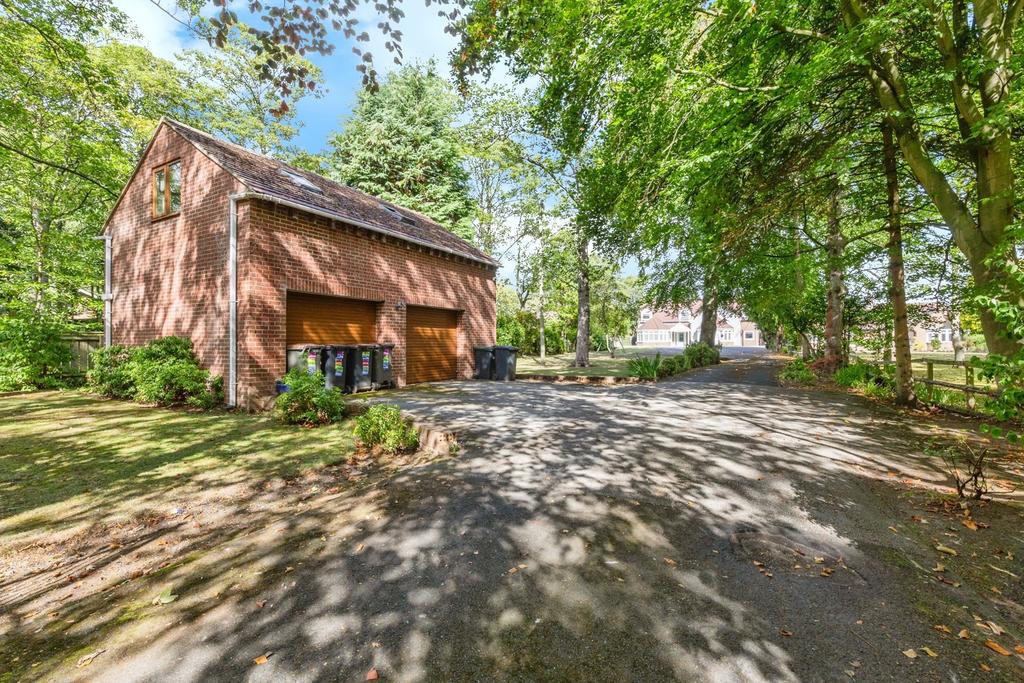 Double Garage
