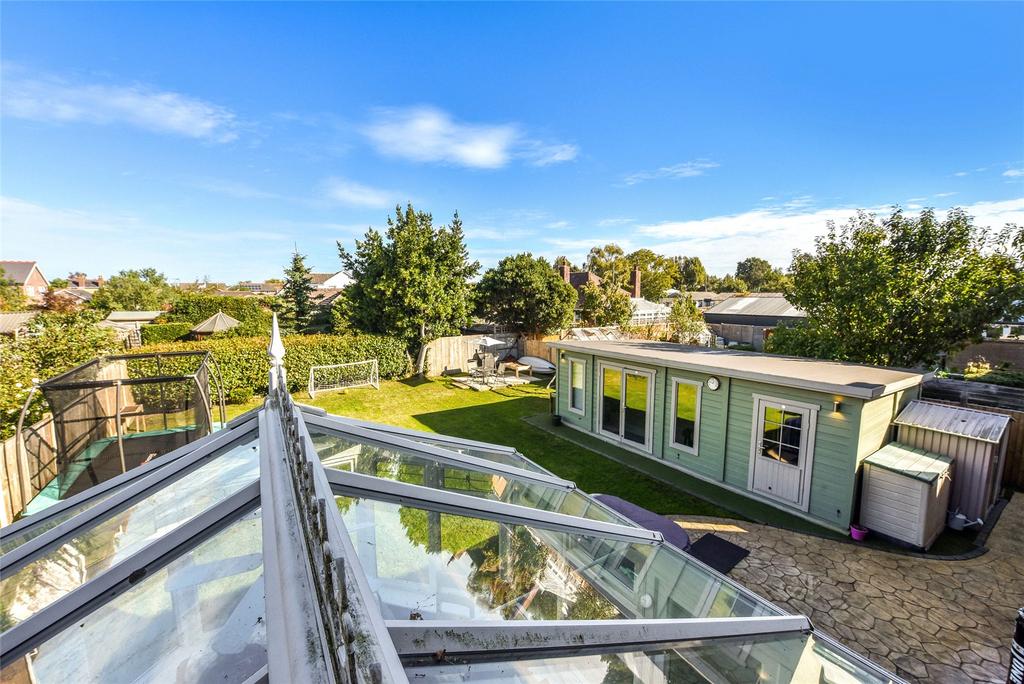 Gardens & View