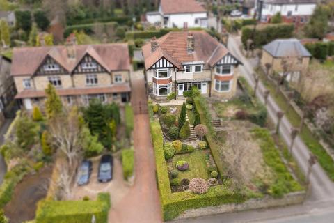 5 bedroom semi-detached house for sale, Upper Batley Low Lane, Batley