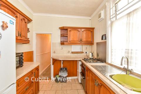 3 bedroom terraced house for sale, Kimberley Road, Southsea, Hampshire