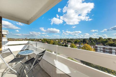 undefined, Warwick Drive, Putney, London, SW15