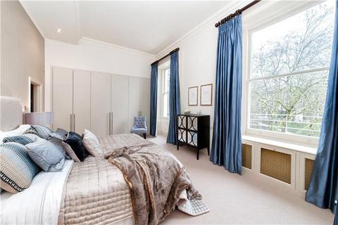 3 bedroom flat to rent, Princes Gate, South Kensington SW7