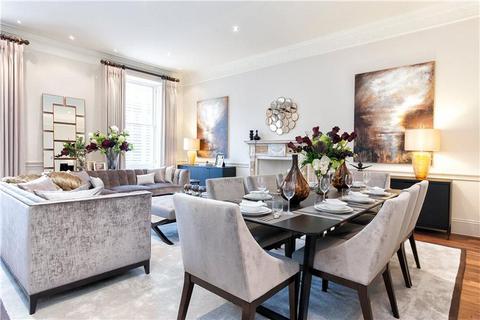 3 bedroom flat to rent, Princes Gate, South Kensington SW7