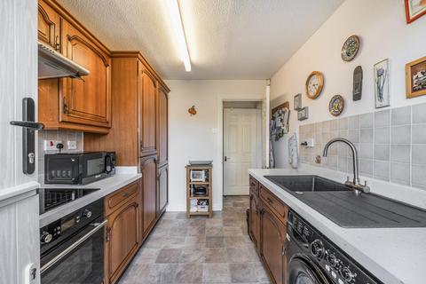 3 bedroom end of terrace house for sale, Burns Way, Clifford, Wetherby
