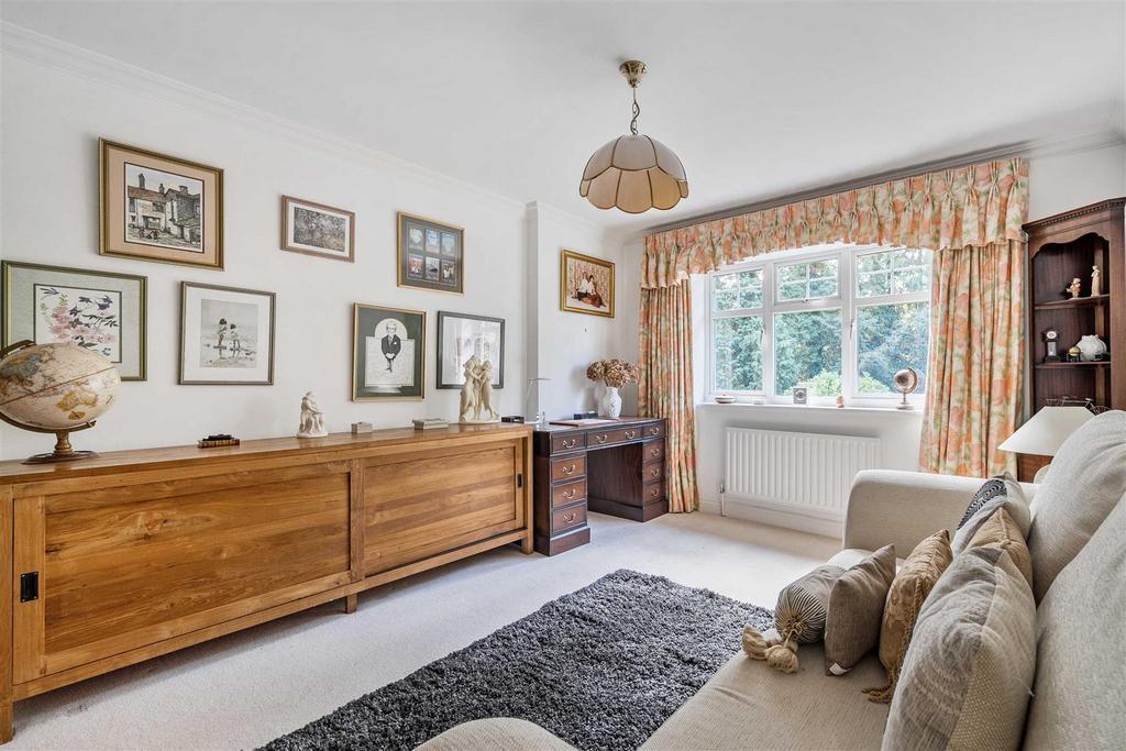 Bedroom 2.jpg