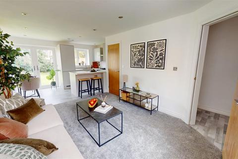 3 bedroom semi-detached house for sale, Wellgarth, Buttershaw, Bradford