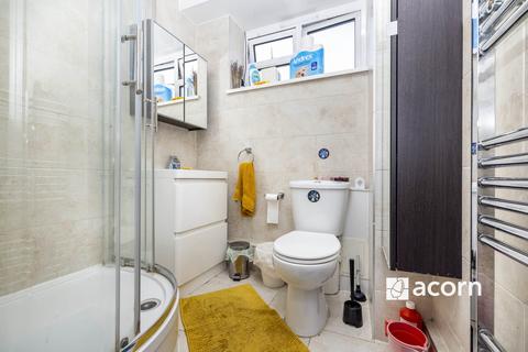 undefined, *ROOM LET* Rennie Estate London SE16