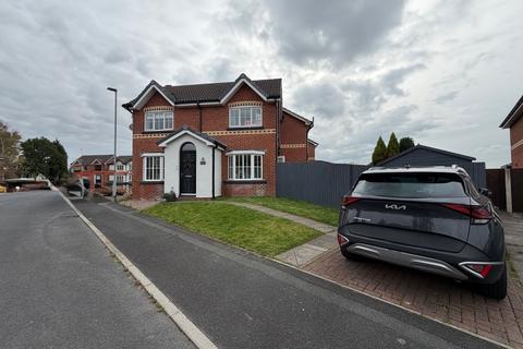 3 bedroom semi-detached house for sale, Silver Birches, Denton, Manchester, M34 7RA