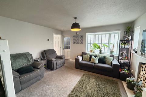 3 bedroom semi-detached house for sale, Silver Birches, Denton, Manchester, M34 7RA