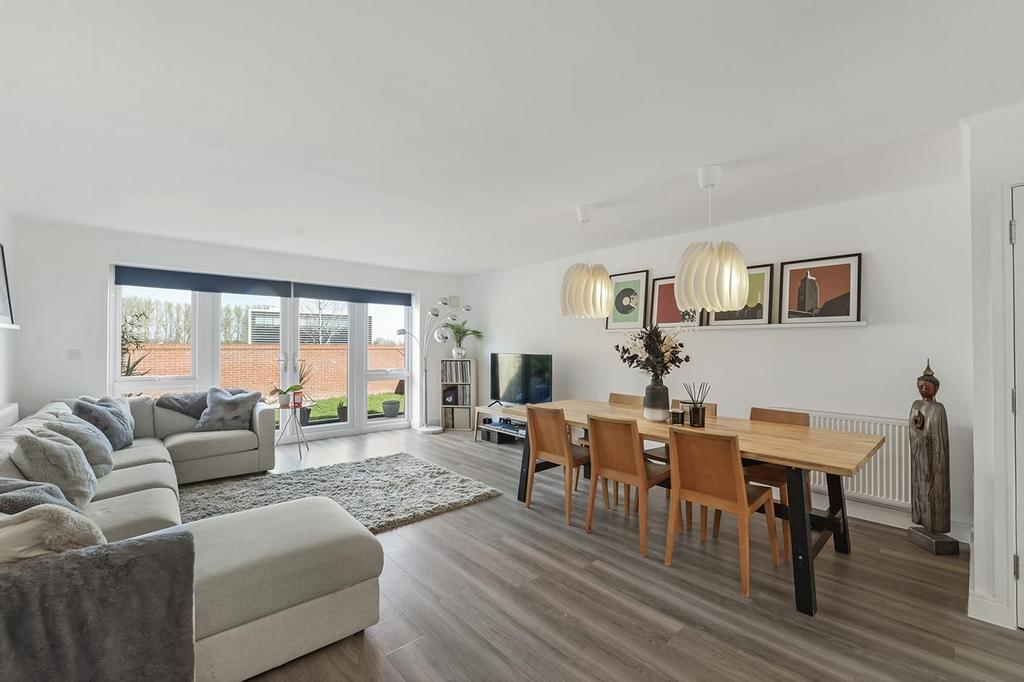 Kitchen/Living Space