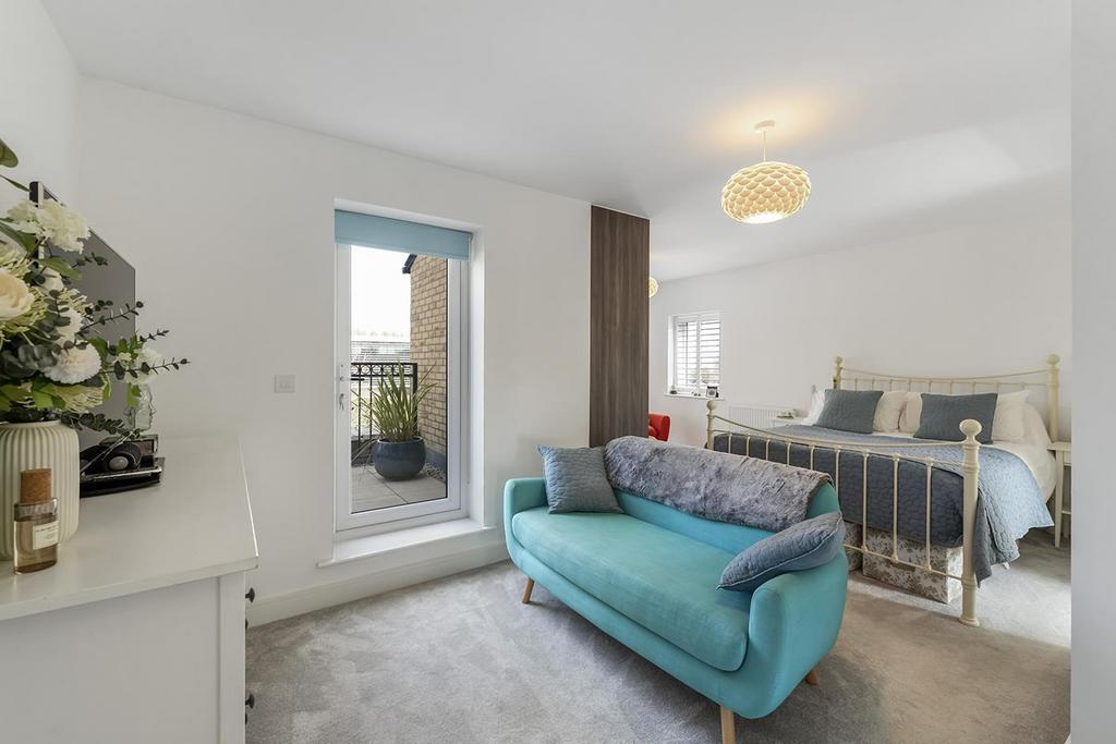 Main Bedroom