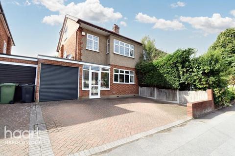 undefined, Gubbins Lane, Harold Wood
