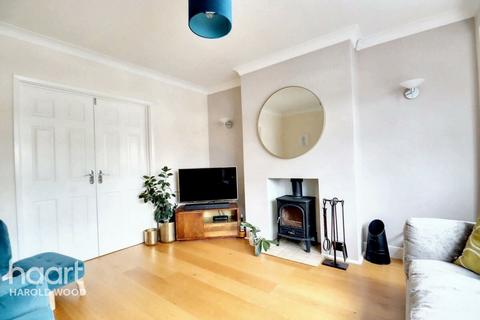 undefined, Gubbins Lane, Harold Wood
