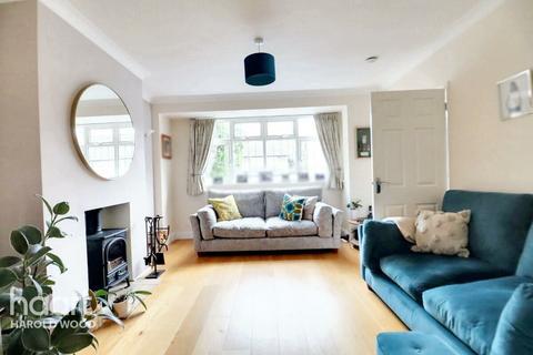 undefined, Gubbins Lane, Harold Wood