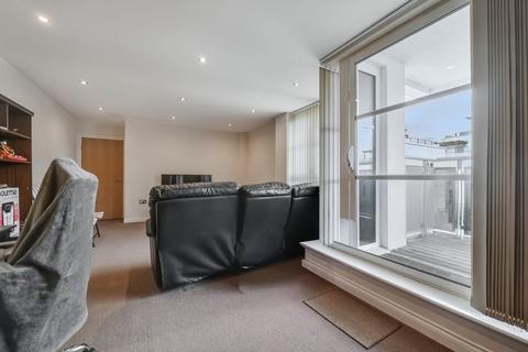 2 bedroom flat for sale, Watkin Road, Leicester, LE2