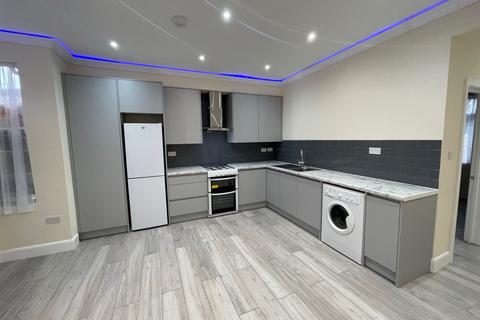 undefined, Welldon Crescent, Harrow HA1